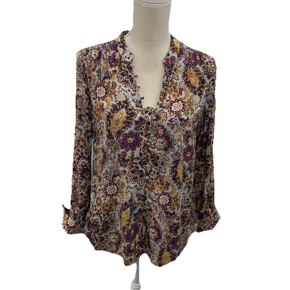 Soft Surroundings Lightweight Top Women Sz Small  French Cuff Covered Button